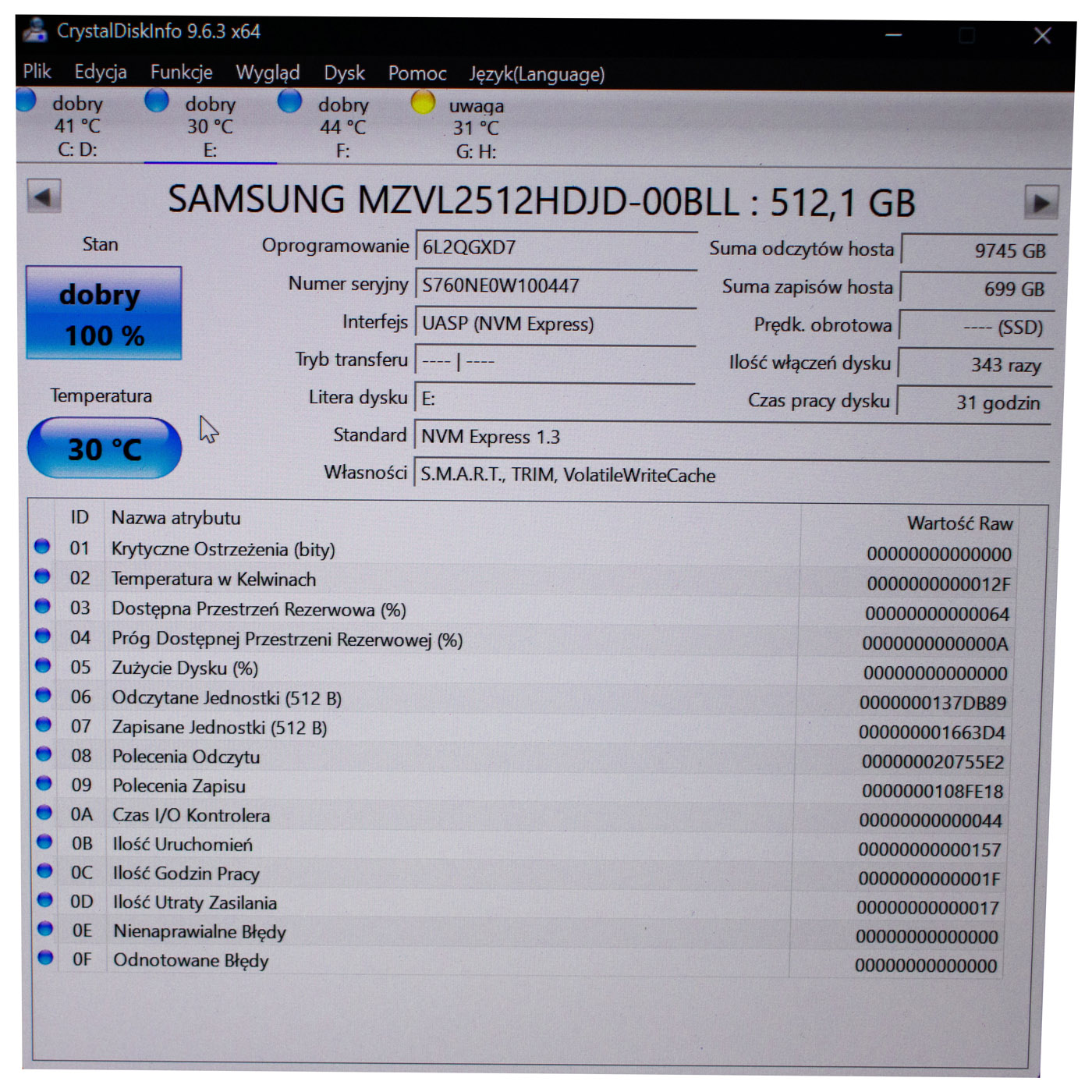 SSD M.2 disc Samsung 512 GB M.2 NVMe PCIe 4X4 2280